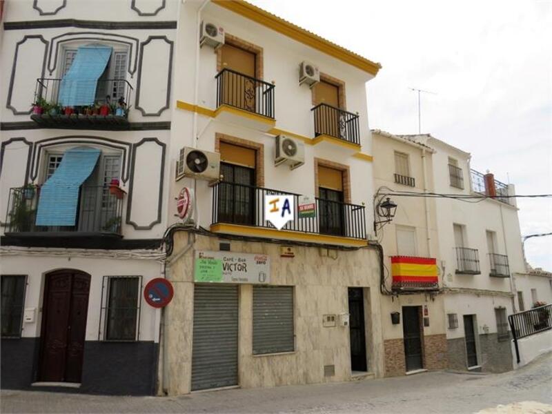 Commercial Property for sale in Martos, Jaén