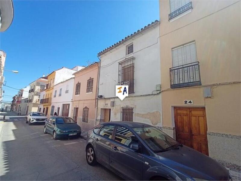 Townhouse for sale in Lucena, Córdoba