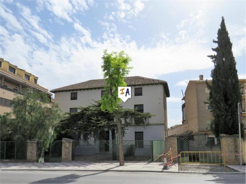 Townhouse for sale in Alcaudete, Jaén