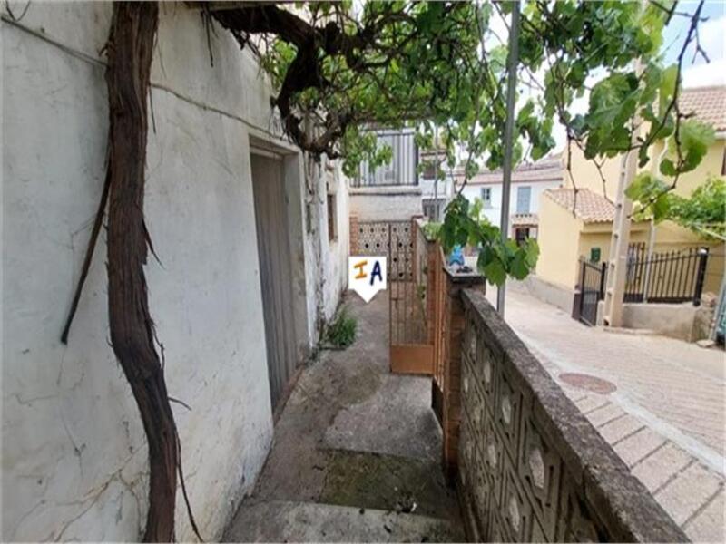 3 bedroom Townhouse for sale