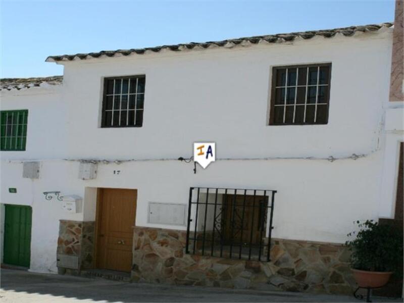 Townhouse for sale in Encinas Reales, Córdoba