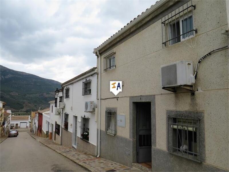 городская тюрьма продается в La Carrasca, Jaén