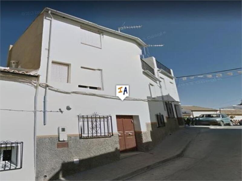 Townhouse for sale in Rute, Córdoba