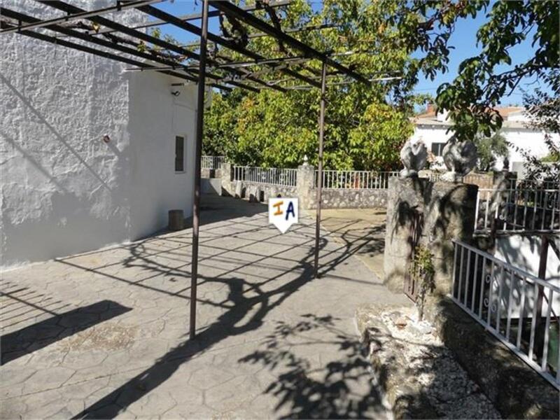 5 Schlafzimmer Stadthaus zu verkaufen