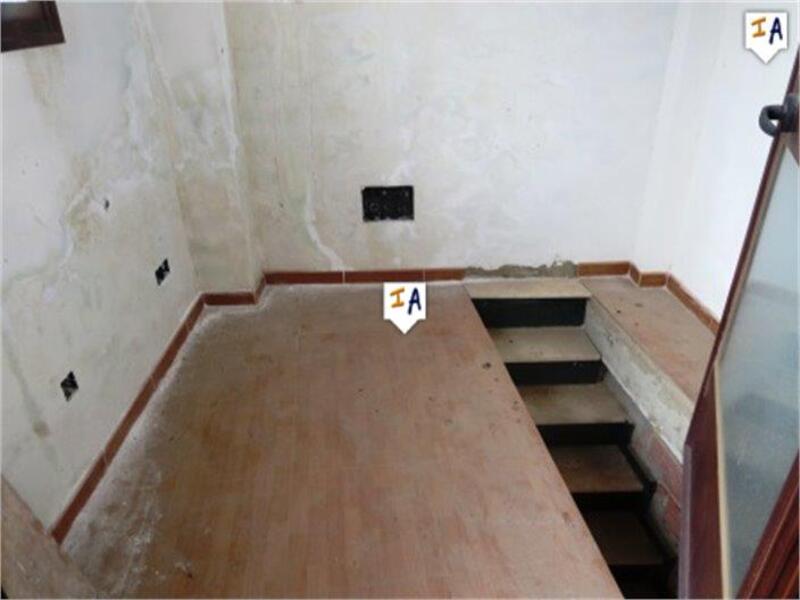 1 bedroom Townhouse for sale