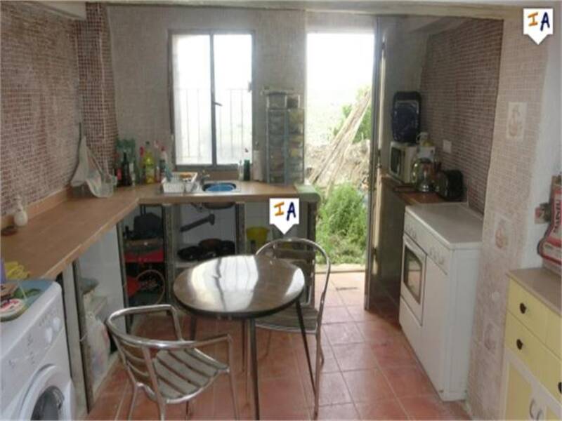 2 slaapkamer Gezinswoning Te koop