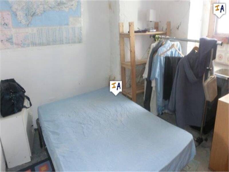 2 slaapkamer Gezinswoning Te koop