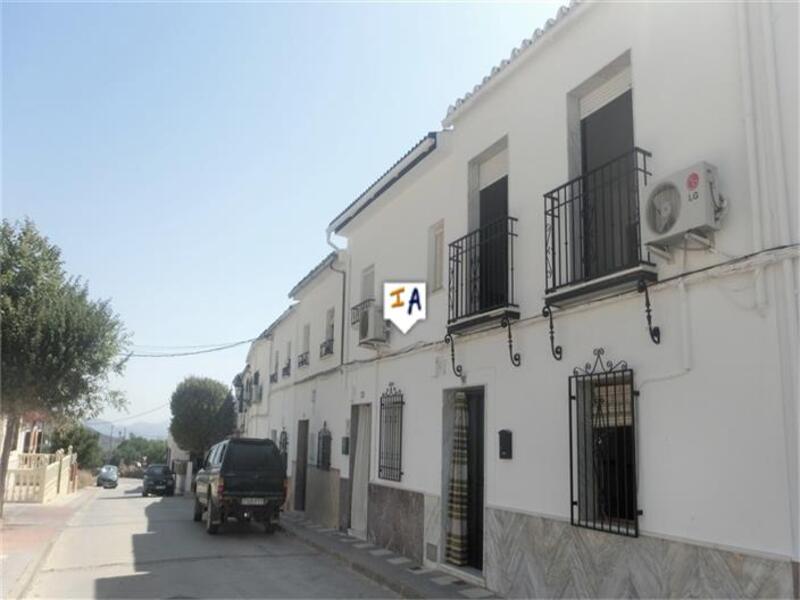 Townhouse for sale in Priego de Cordoba, Córdoba