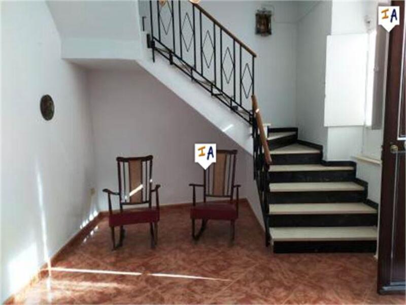 3 bedroom Townhouse for sale