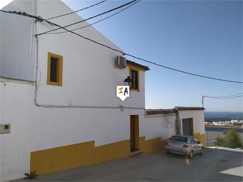 Townhouse for sale in Rute, Córdoba