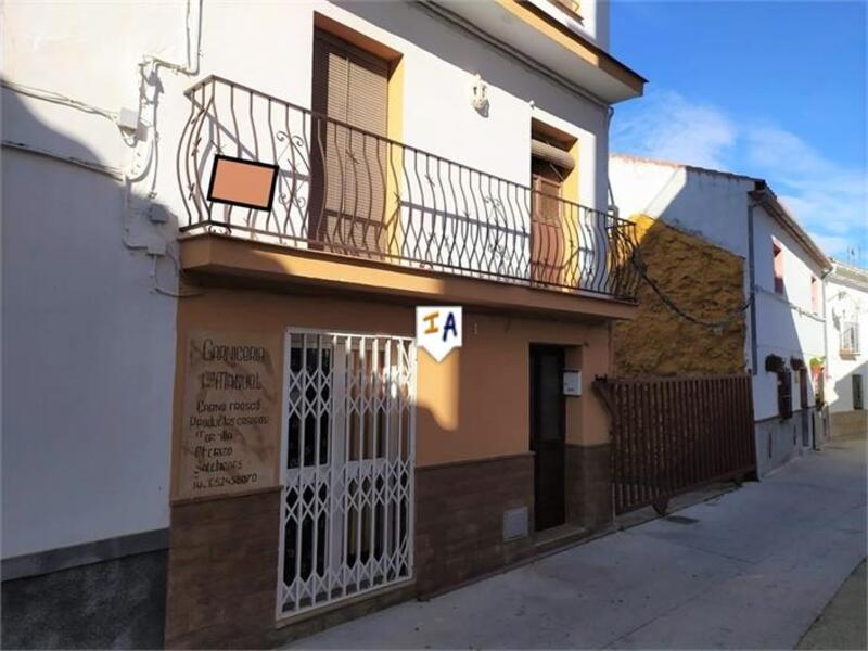 Townhouse for sale in Carratraca, Málaga