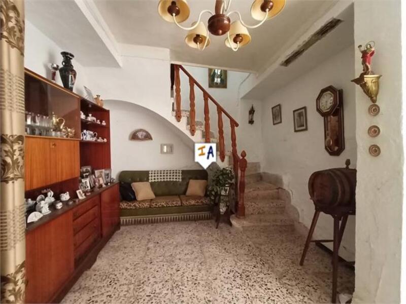 3 bedroom Townhouse for sale