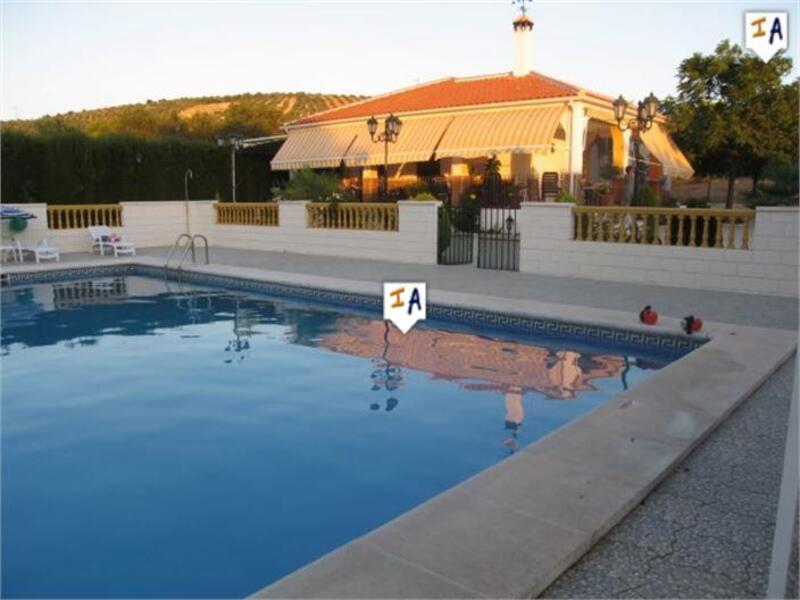 Country House for sale in Lucena, Córdoba