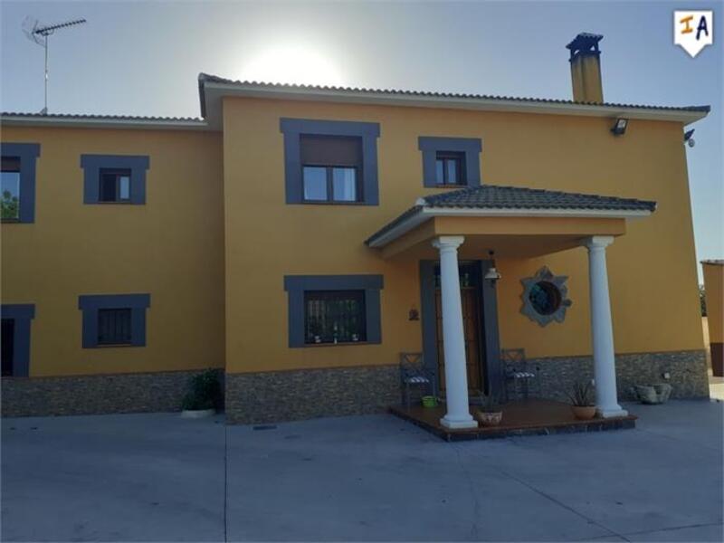 Villa til salg i Monturque, Córdoba