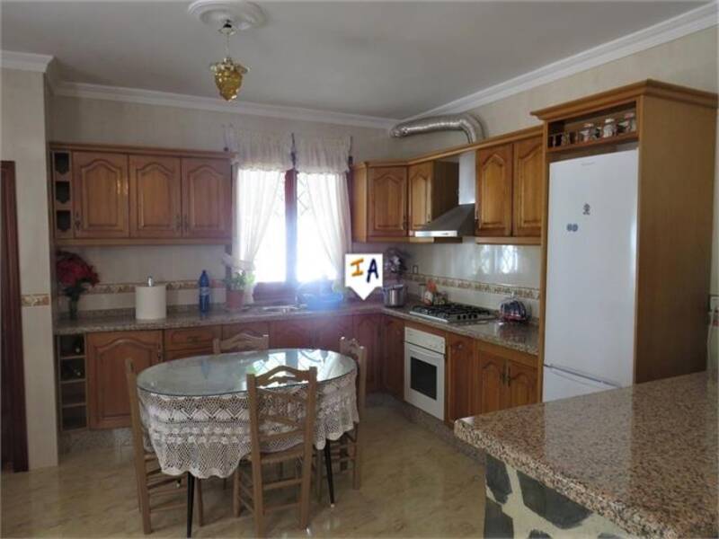 4 slaapkamer Landhuis Te koop