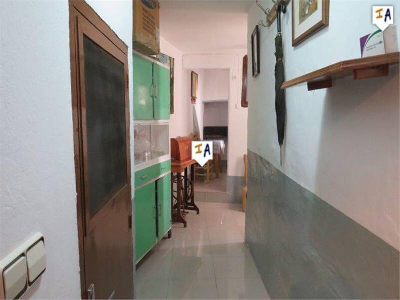 3 bedroom Townhouse for sale