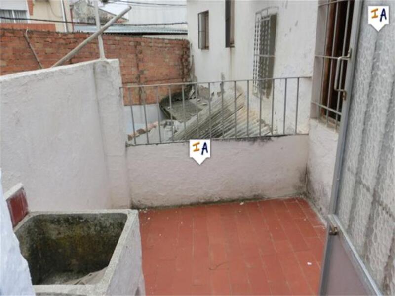 3 bedroom Townhouse for sale