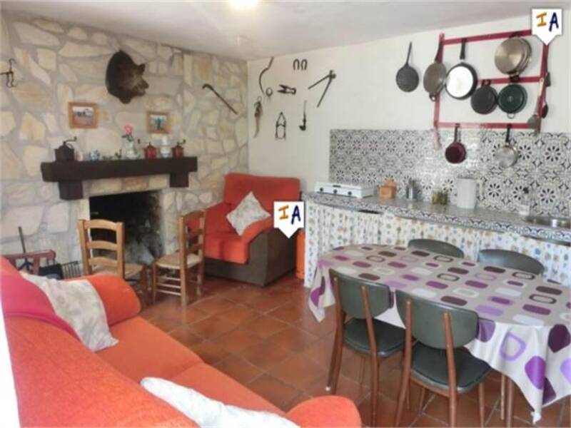 2 bedroom Country House for sale