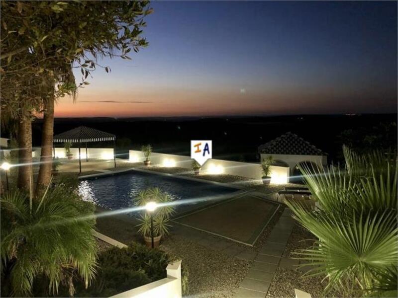 5 bedroom Villa for sale