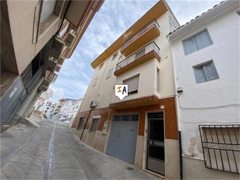 Apartamento en venta en Castillo de Locubin, Jaén