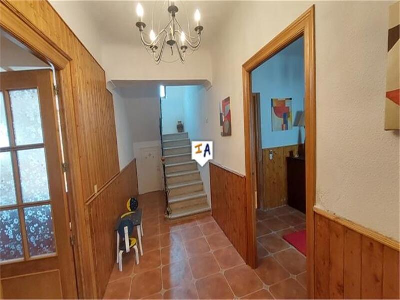 3 bedroom Townhouse for sale