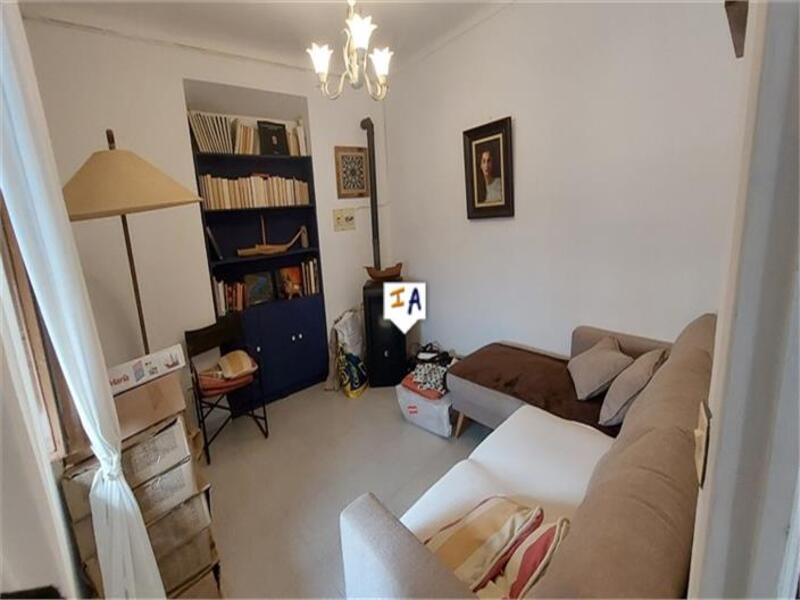 3 slaapkamer Gezinswoning Te koop