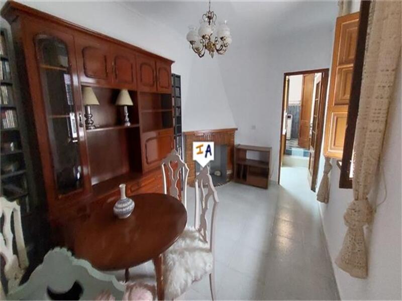 3 slaapkamer Gezinswoning Te koop