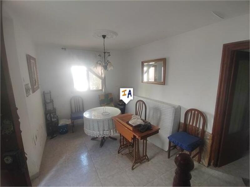 4 slaapkamer Gezinswoning Te koop