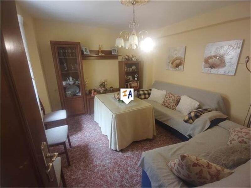 3 slaapkamer Gezinswoning Te koop