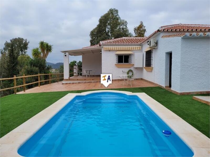 Villa for sale in Almogia, Málaga