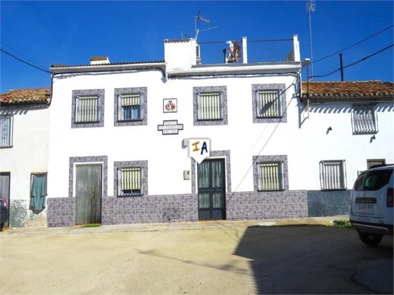 Townhouse for sale in Monte Lope Alvarez, Jaén