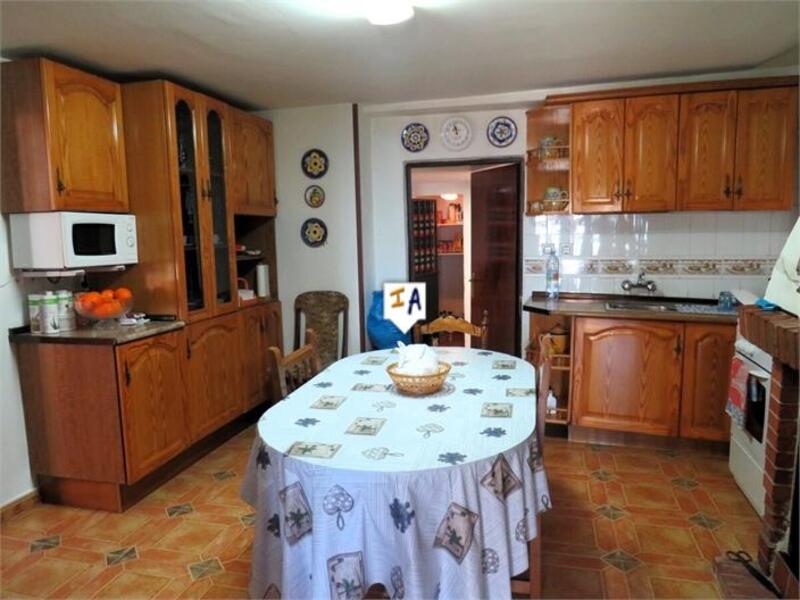 6 slaapkamer Gezinswoning Te koop