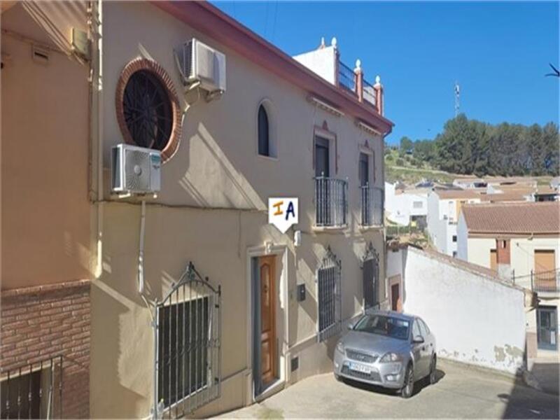 Townhouse for sale in Priego de Cordoba, Córdoba