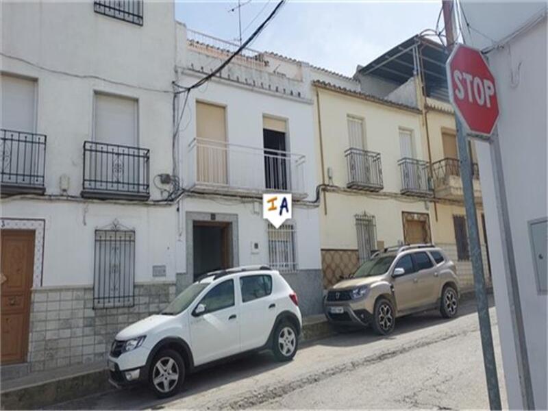 Townhouse for sale in Rute, Córdoba