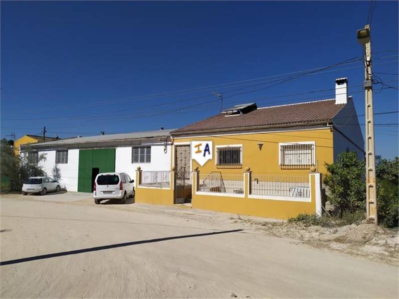 Landsted til salg i Rute, Córdoba