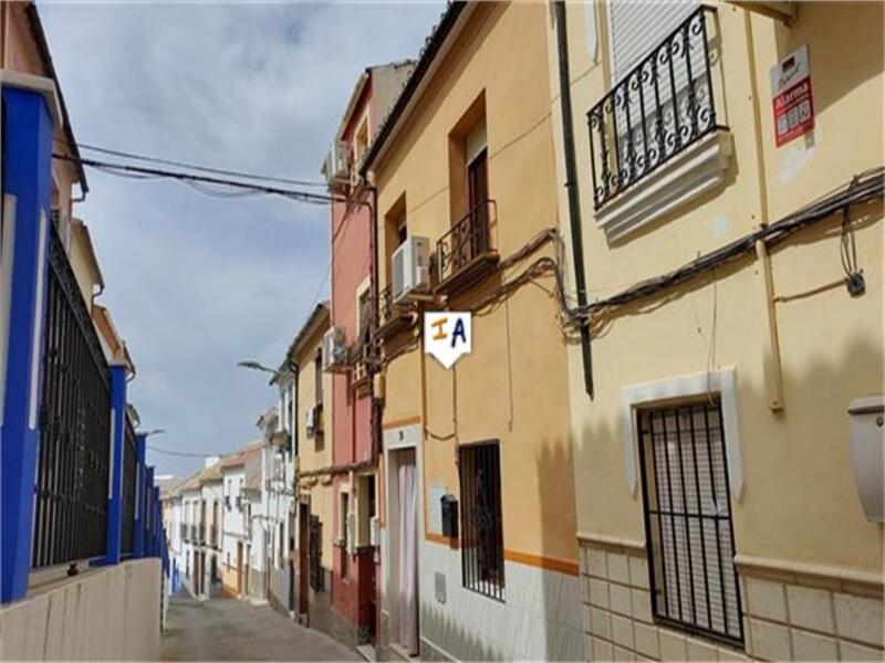 Townhouse for sale in Rute, Córdoba