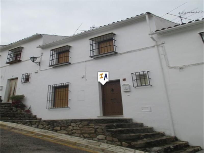 Byhus til salg i Zuheros, Córdoba