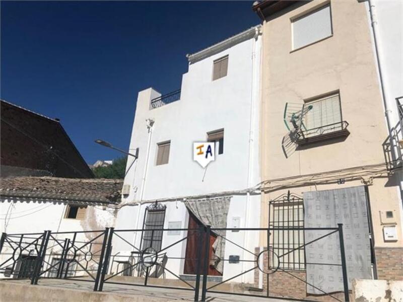 Byhus til salg i Castillo de Locubin, Jaén
