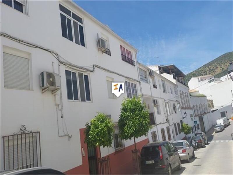 Apartamento en venta en Carcabuey, Córdoba