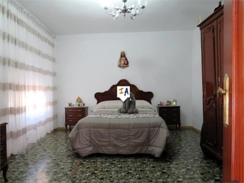 3 Schlafzimmer Stadthaus zu verkaufen