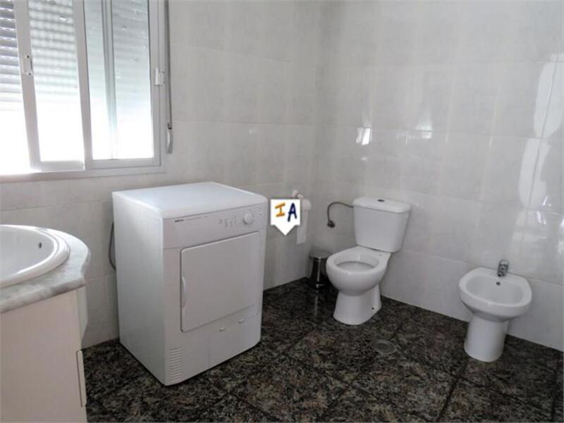 3 Schlafzimmer Stadthaus zu verkaufen