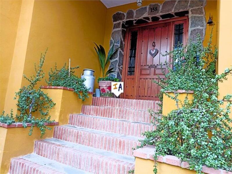 Maison de Ville à vendre dans Villardompardo, Jaén