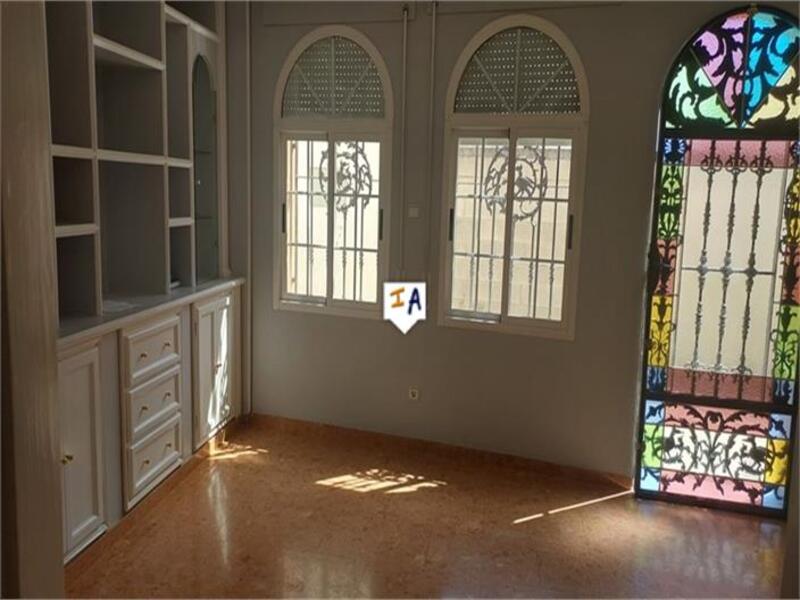 3 Schlafzimmer Stadthaus zu verkaufen