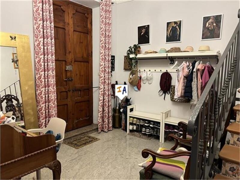 6 Schlafzimmer Stadthaus zu verkaufen