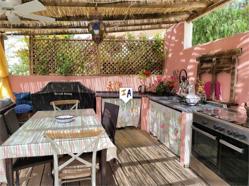 3 bedroom Country House for sale