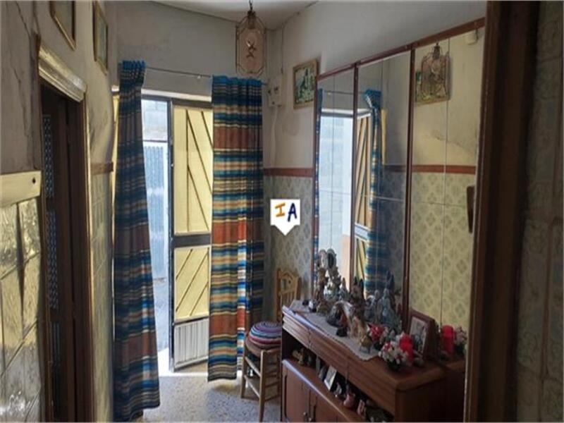 3 slaapkamer Gezinswoning Te koop