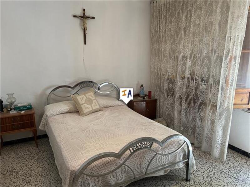 4 Schlafzimmer Stadthaus zu verkaufen