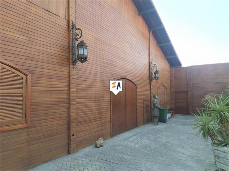 2 Cuarto Local Comercial en venta