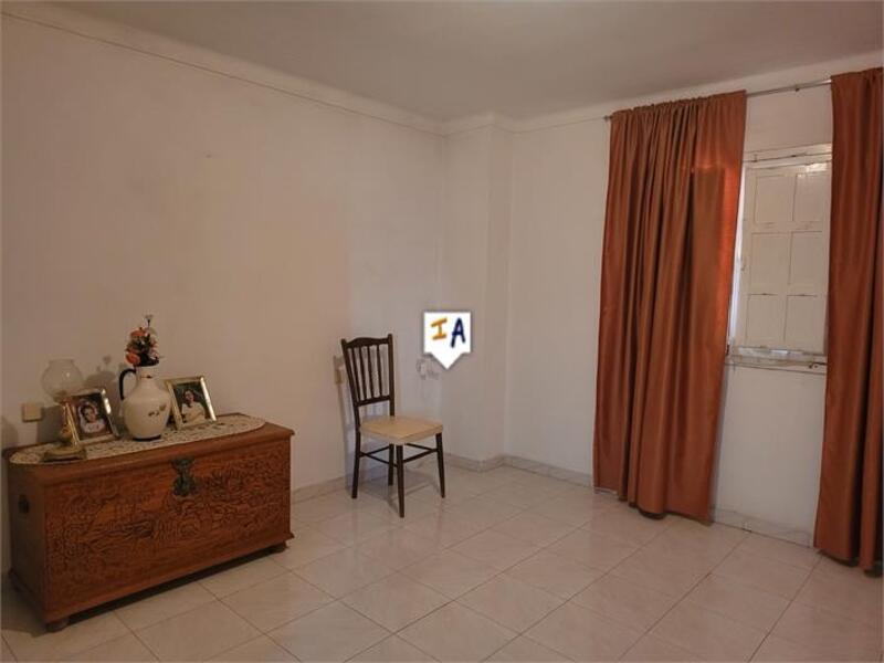 3 bedroom Townhouse for sale