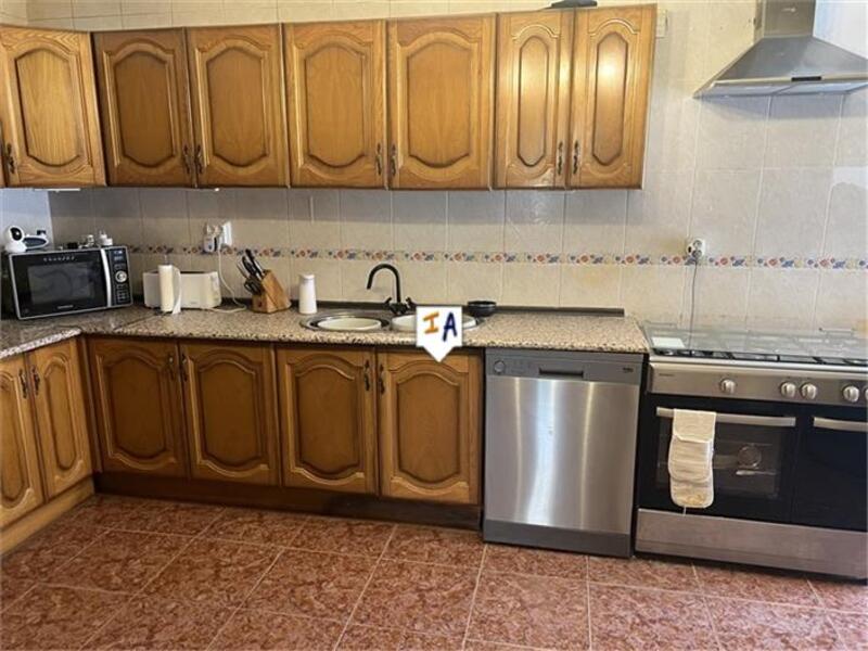 3 slaapkamer Gezinswoning Te koop